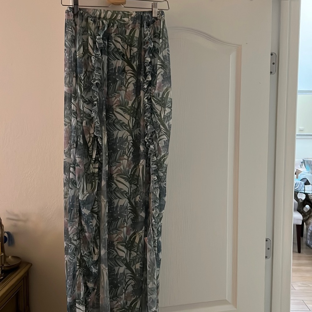 Maxi skirt